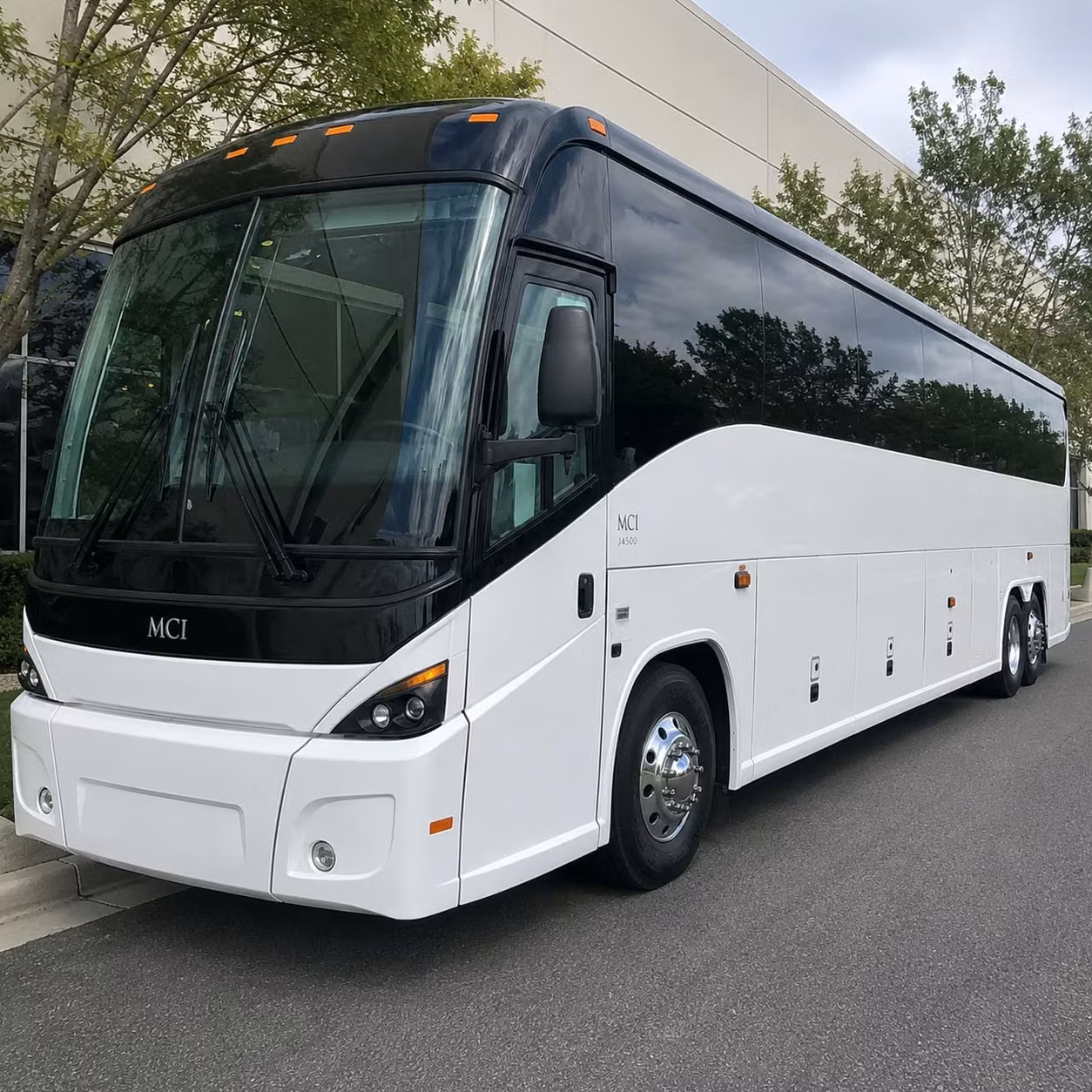 compare cincinnati airport shuttle options for corporate groups and convention attendees